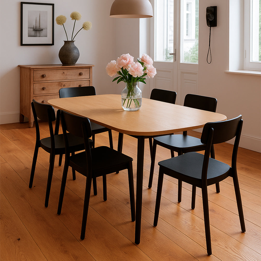 Mesa de comedor Maite Roble americano