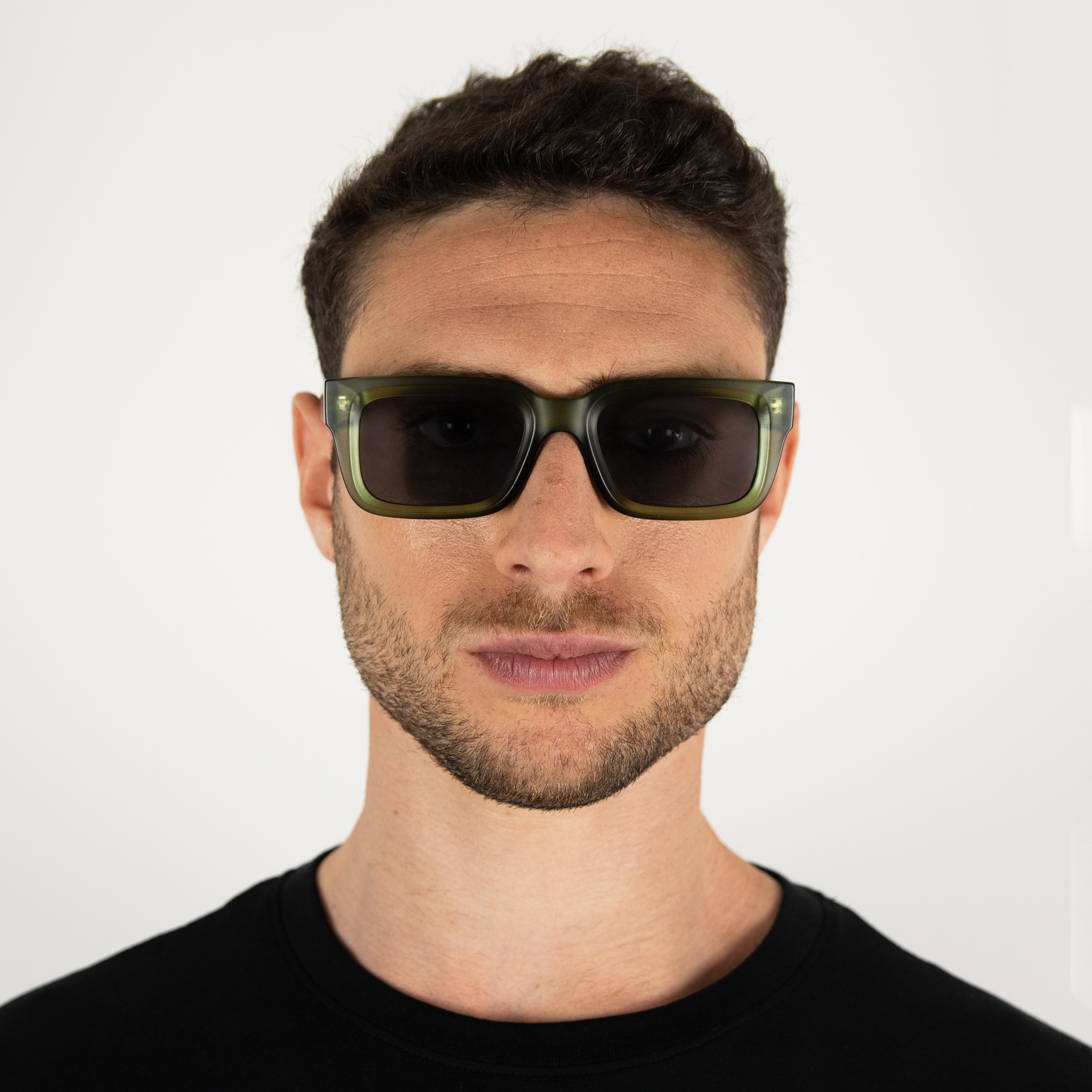 Anteojos BOND Molara Olive