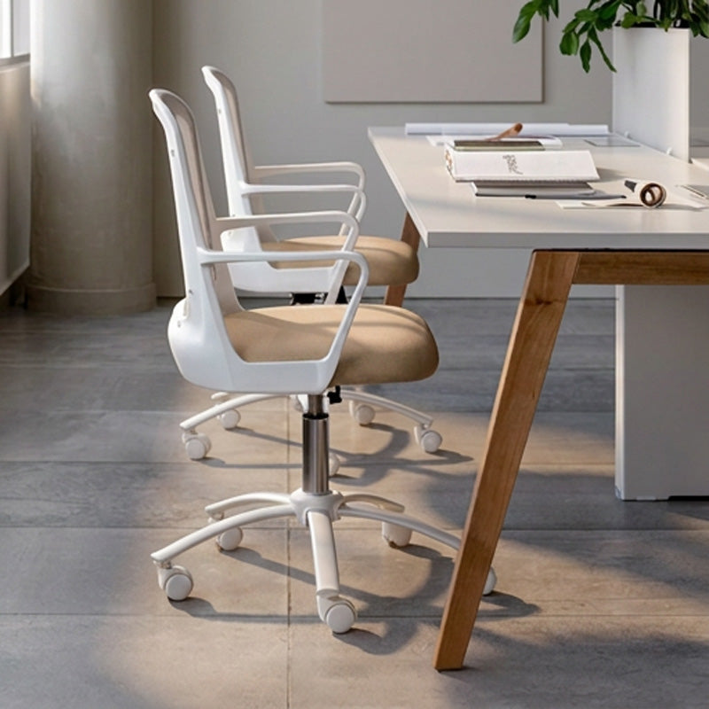 Silla Beverly, Base Blanca
