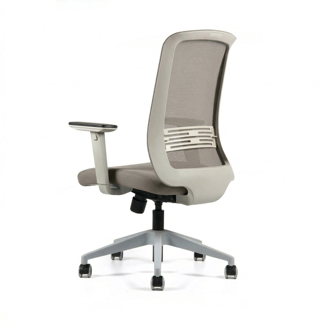 Silla Gudda Executive. Base gris, tela steel