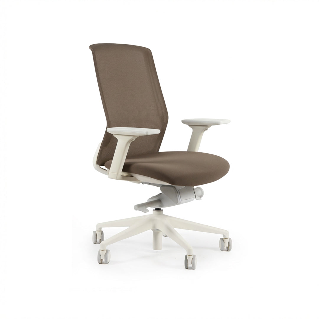 Silla Nimbo. Base blanca, tela.