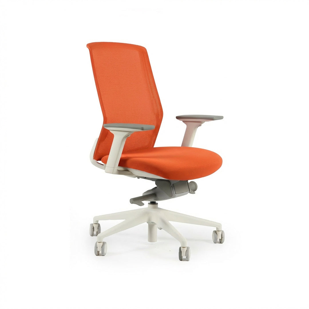 Silla Nimbo. Base blanca, tela.
