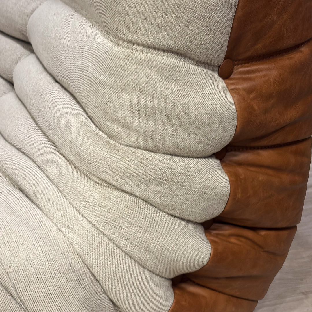 Sillón Togo. Tela / Cuero