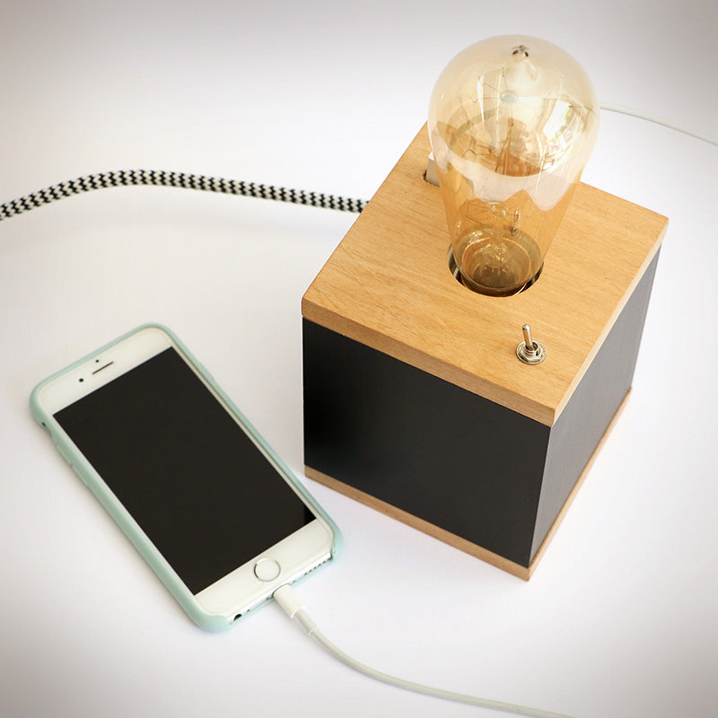 Lámpara de Mesa Foco Simple USB