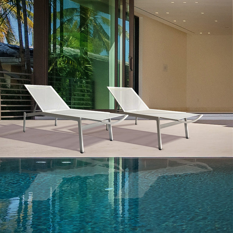 Reposera Maui Blanca Estructura Gris