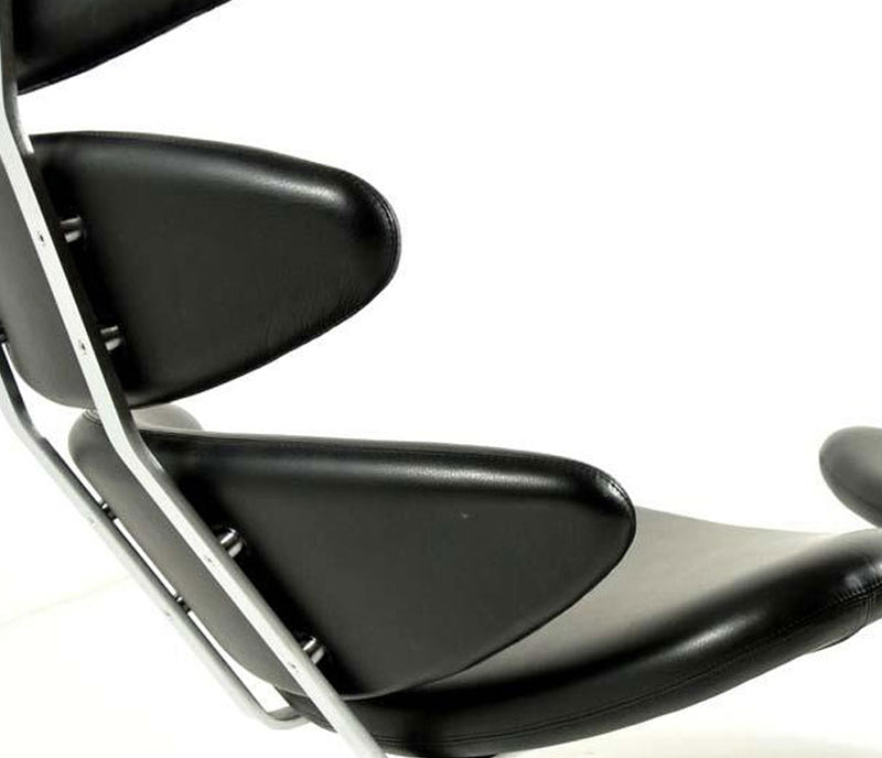 Sillón Corona con Otomana Eco Cuero